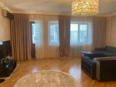 Kirayə 3 otaqlı Mənzil 161 m² Nərimanov r. – şəkil 3