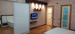 Kirayə 3 otaqlı Mənzil 169 m² Nərimanov r. – şəkil 5