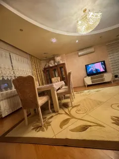 Kirayə 3 otaqlı Mənzil 135 m² Yasamal r. Nizami m. – şəkil 5