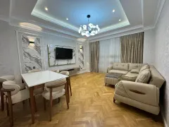 Kirayə 2 otaqlı Mənzil 90 m² Xətai r. – şəkil 3