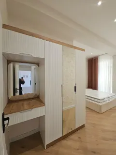 Satılır 3 otaqlı Mənzil 125 m² Səbail r. Badamdar q. – şəkil 4