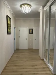 Kirayə 3 otaqlı Mənzil 100 m² Yasamal r. – şəkil 11