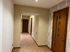 Kirayə 4 otaqlı Mənzil 235 m² Səbail r. İçərişəhər m. – şəkil 5