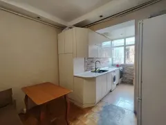 Satılır 3 otaqlı Mənzil 60 m² Səbail r. İçərişəhər m. – şəkil 8