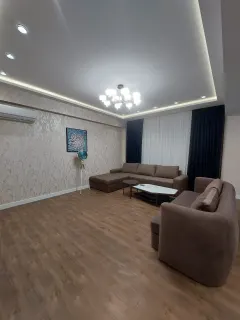 Kirayə 4 otaqlı Mənzil 190 m² Nəsimi r. – şəkil 12