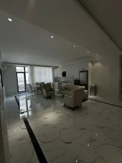 Kirayə 5 otaqlı Mənzil 245 m² Nəsimi r. – şəkil 3