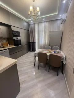 Kirayə 4 otaqlı Mənzil 180 m² Nərimanov r. – şəkil 6