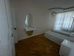Kirayə 5 otaqlı Mənzil 250 m² Nəsimi r. – şəkil 10