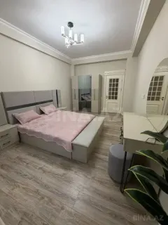 Kirayə 4 otaqlı Mənzil 160 m² Xətai r. Ağ şəhər q. – şəkil 8