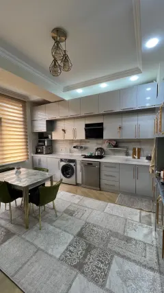 Kirayə 4 otaqlı Mənzil 144 m² Nəsimi r. Nizami m. – şəkil 4