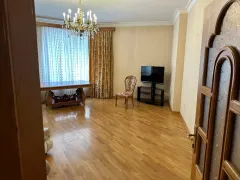 Kirayə 3 otaqlı Mənzil 114 m² Nəsimi r. 28 May m. – şəkil 2