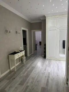 Kirayə 3 otaqlı Mənzil 120 m² Yasamal r. İnşaatçılar m. – şəkil 15