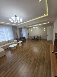 Kirayə 4 otaqlı Mənzil 190 m² Nəsimi r. – şəkil 19