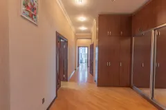 Kirayə 3 otaqlı Mənzil 135 m² Yasamal r. – şəkil 9