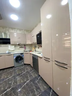 Satılır 4 otaqlı Həyət evi / Bağ evi 200 m² Binəqədi r. – şəkil 9