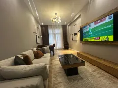 Kirayə 2 otaqlı Mənzil 100 m² Nəsimi r. – şəkil 2