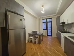 Kirayə 3 otaqlı Mənzil 130 m² Nərimanov r. – şəkil 6