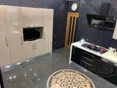 Kirayə 4 otaqlı Mənzil 170 m² Yasamal r. – şəkil 13