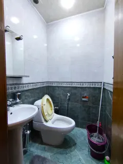 Kirayə 4 otaqlı Mənzil 200 m² Nəsimi r. – şəkil 6