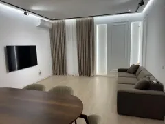 Kirayə 3 otaqlı Mənzil 105 m² Bakı 8 Noyabr m. – şəkil 3