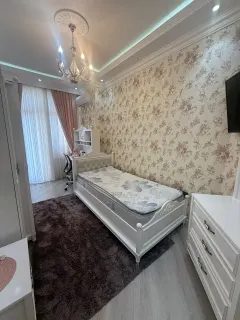 Kirayə 4 otaqlı Mənzil 180 m² Nərimanov r. – şəkil 11