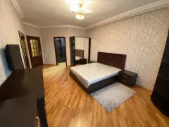 Kirayə 3 otaqlı Mənzil 161 m² Nərimanov r. – şəkil 10