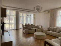 Kirayə 4 otaqlı Mənzil 190 m² Yasamal r. Nizami m. – şəkil 15