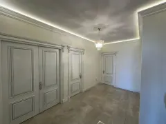 Kirayə 4 otaqlı Mənzil 178 m² Yasamal r. – şəkil 18