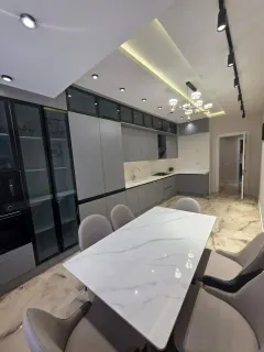 Kirayə 4 otaqlı Mənzil 190 m² Nəsimi r. – şəkil 18