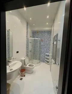 Kirayə 4 otaqlı Mənzil 200 m² Nəsimi r. – şəkil 8