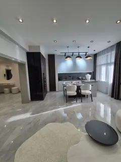 For rent 3-room Apartment 95 m² Nəsimi dist. – şəkil 1