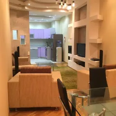 Kirayə 2 otaqlı Mənzil 70 m² Nəsimi r. – şəkil 4