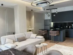 Kirayə 2 otaqlı Mənzil 120 m² Səbail r. – şəkil 1