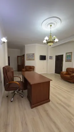 Kiralık 3 odalı Ofis 90 m² Yasamal ilçesi Nizami metro – şəkil 8