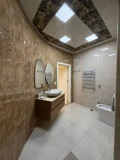Kirayə 3 otaqlı Mənzil 130 m² Yasamal r. Yeni Yasamal q. – şəkil 11