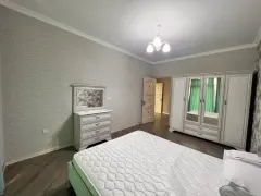 Kirayə 2 otaqlı Mənzil 106 m² Bakı – şəkil 11