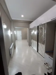 Kirayə 3 otaqlı Mənzil 125 m² Yasamal r. Yeni Yasamal q. İnşaatçılar m. – şəkil 2