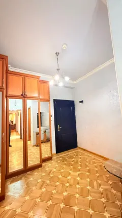 Satılır 3 otaqlı Mənzil 135 m² Yasamal r. Elmlər Akademiyası m. – şəkil 4