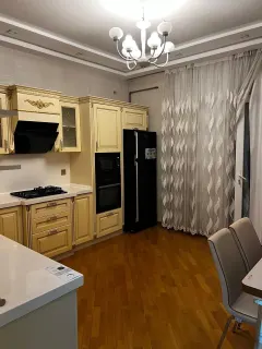 Kirayə 3 otaqlı Mənzil 150 m² Nizami r. Nizami m. – şəkil 4