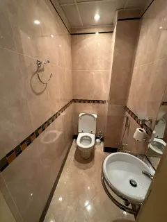 Kirayə 3 otaqlı Mənzil 130 m² Səbail r. İçərişəhər m. – şəkil 5