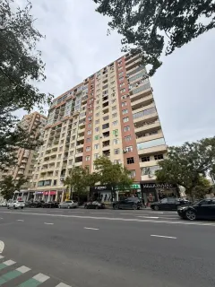 Satılır 3 otaqlı Mənzil 150 m² Yasamal r. – şəkil 1