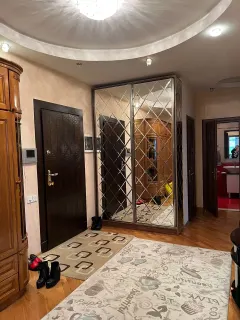 Kiralık 3 odalı Daire 135 m² Yasamal ilçesi Nizami metro – şəkil 9