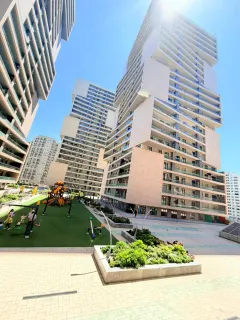 Kirayə 4 otaqlı Mənzil 178 m² Yasamal r. – şəkil 1