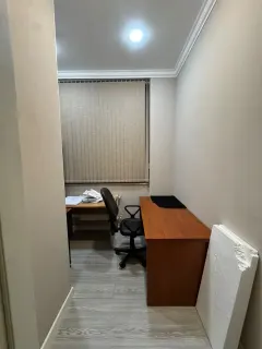 Kirayə 3 otaqlı Ofis 100 m² Nərimanov r. – şəkil 2