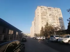 Satılır 2 otaqlı Mənzil 84 m² Yasamal r. İnşaatçılar m. – şəkil 3