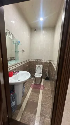 Kirayə 4 otaqlı Mənzil 235 m² Nəsimi r. 28 May m. – şəkil 18