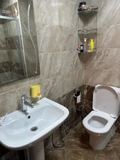 Kirayə 2 otaqlı Mənzil 75 m² Yasamal r. İnşaatçılar m. – şəkil 18
