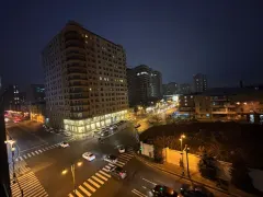 Satılır 3 otaqlı Mənzil 107 m² Nərimanov r. Gənclik m. – şəkil 12
