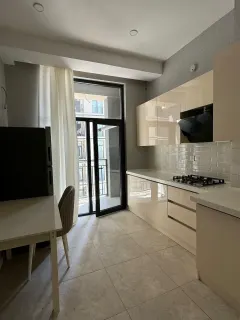 Kirayə 2 otaqlı Mənzil 70 m² Nərimanov r. – şəkil 5