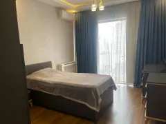 Kirayə 4 otaqlı Mənzil 190 m² Xətai r. – şəkil 6